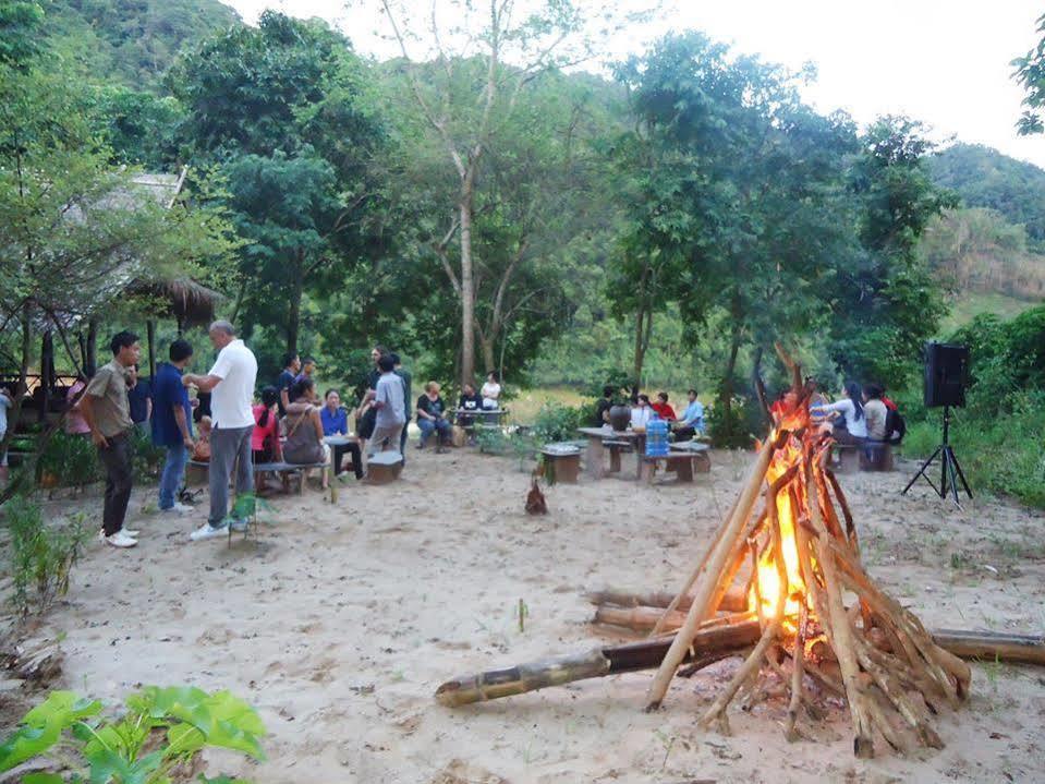 Kamu Lodge Pak Ou エクステリア 写真