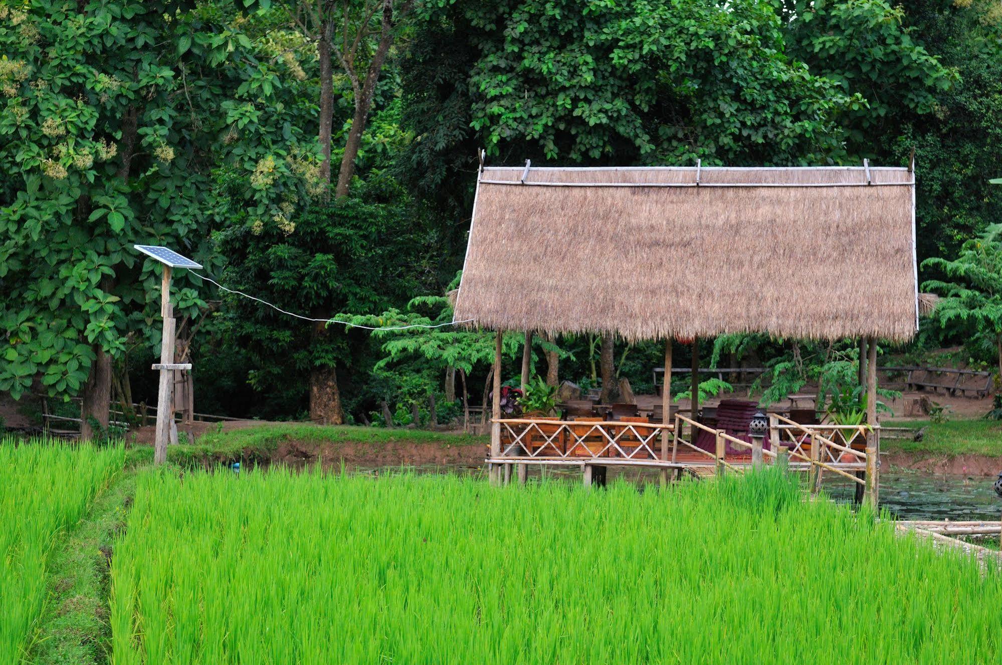 Kamu Lodge Pak Ou エクステリア 写真