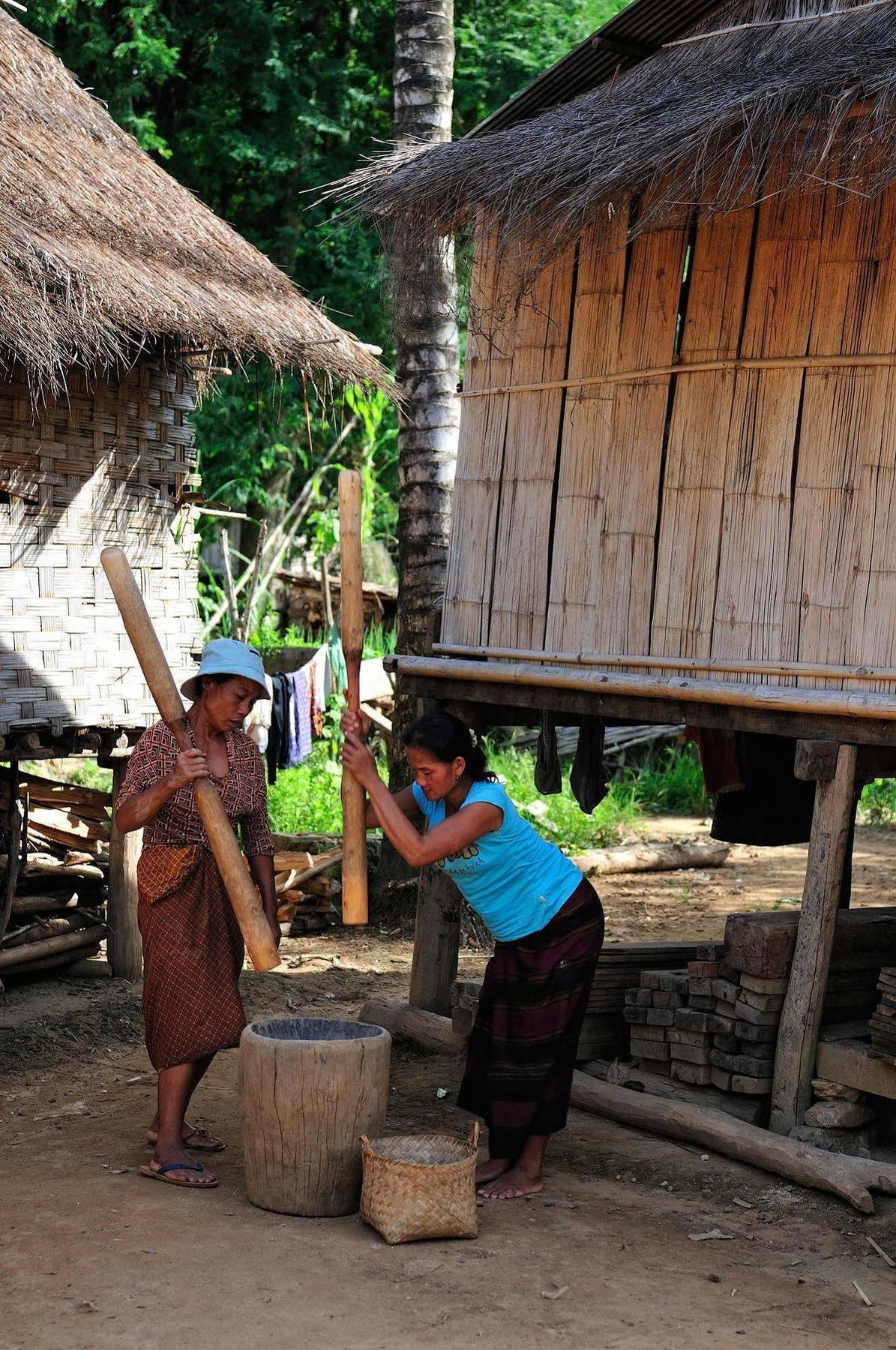 Kamu Lodge Pak Ou エクステリア 写真